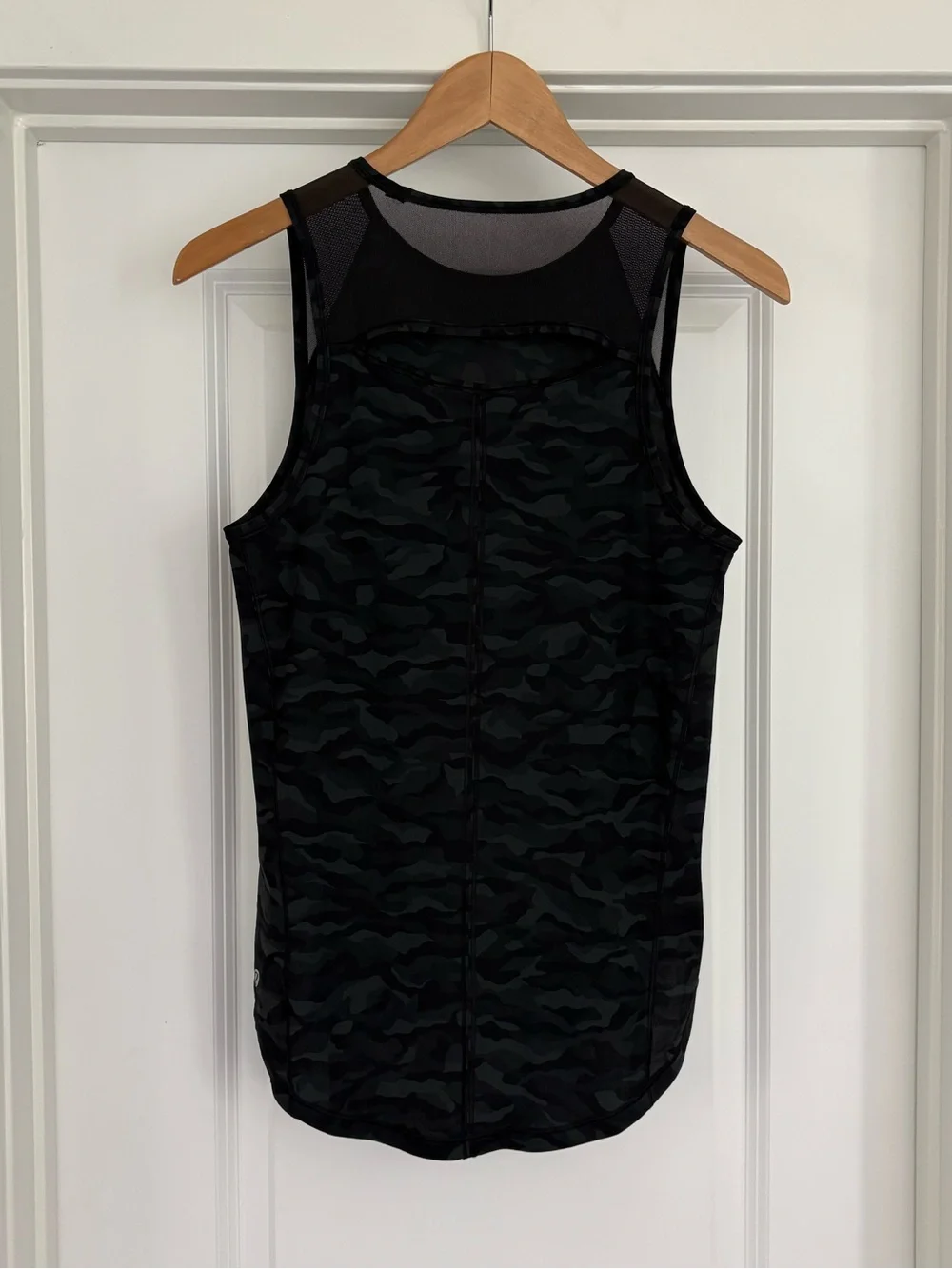 Lululemon Sculpt Dark Camo Tank Top 8
